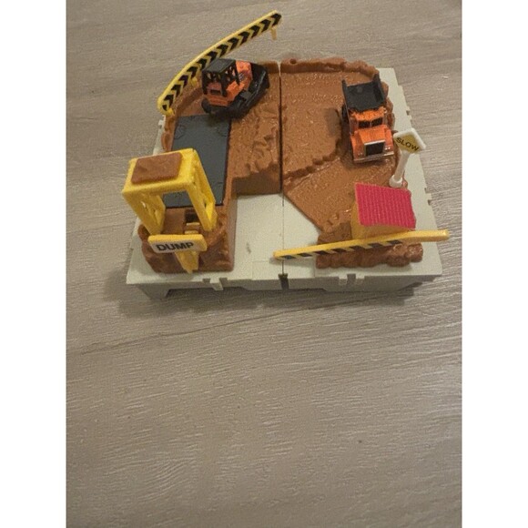 Micro Machines | City Dump | Galoob | 1987 | *Read Description* - Picture 4 of 5